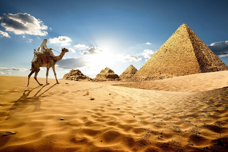Egypt Grand 11 Days Elite Travel Package: Lake Nasser and Luxor Deluxe Nile Cruises, Old Cairo, and Giza Necropolis