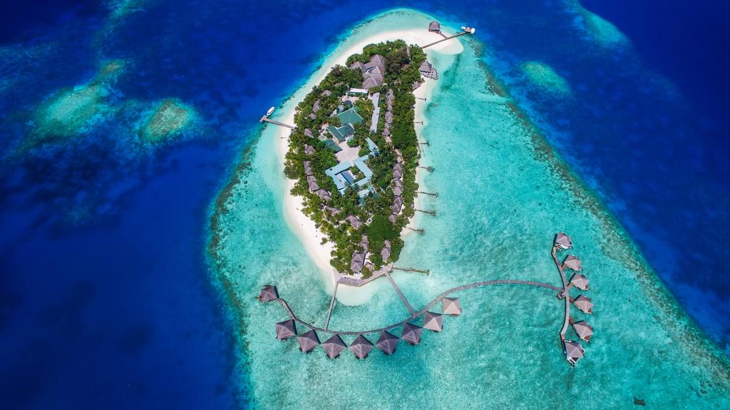 Adaaran Club Rannalhi Maldives
