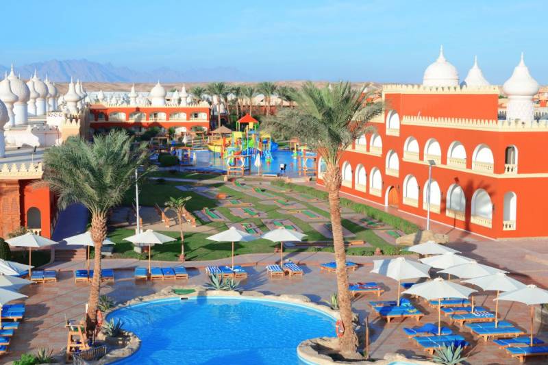 Night Trip to Fantasia Alf Liela Wa Liela (1001) Nights Show Tour in Hurghada