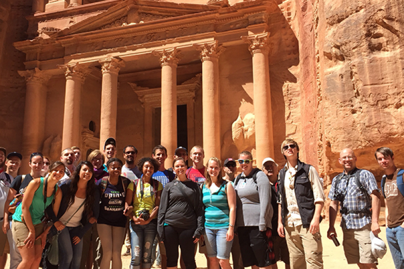 Budget Travel Package to Egypt and Jordan